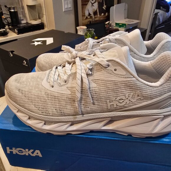 Hoka One One Elevon X White Running White / White Shoes 1165230-WMC SIze 10 NEW - Picture 5 of 15